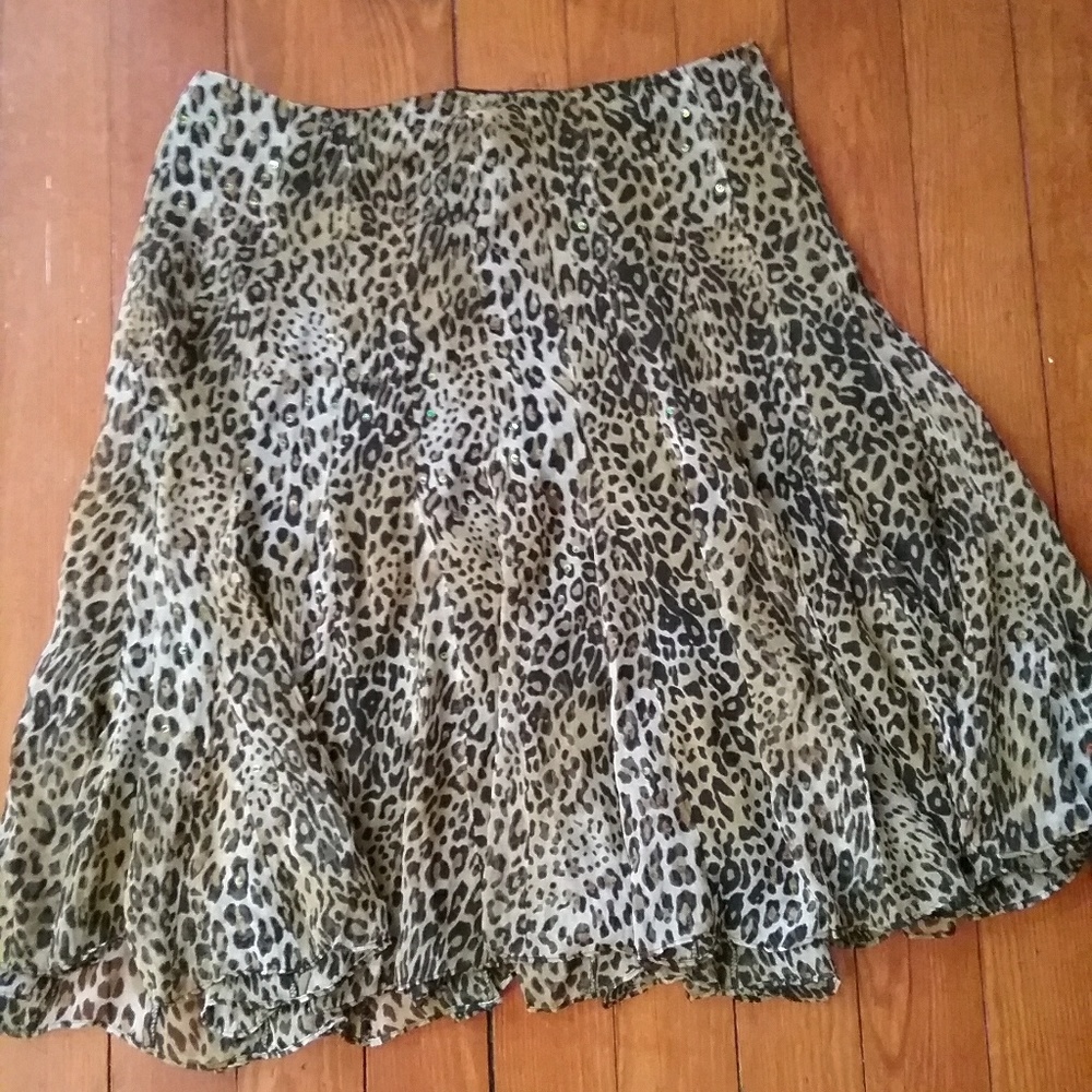 Women Silk Skirt Size 6